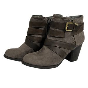 Fergalucious NEW Gray Bootie -Size 6.5